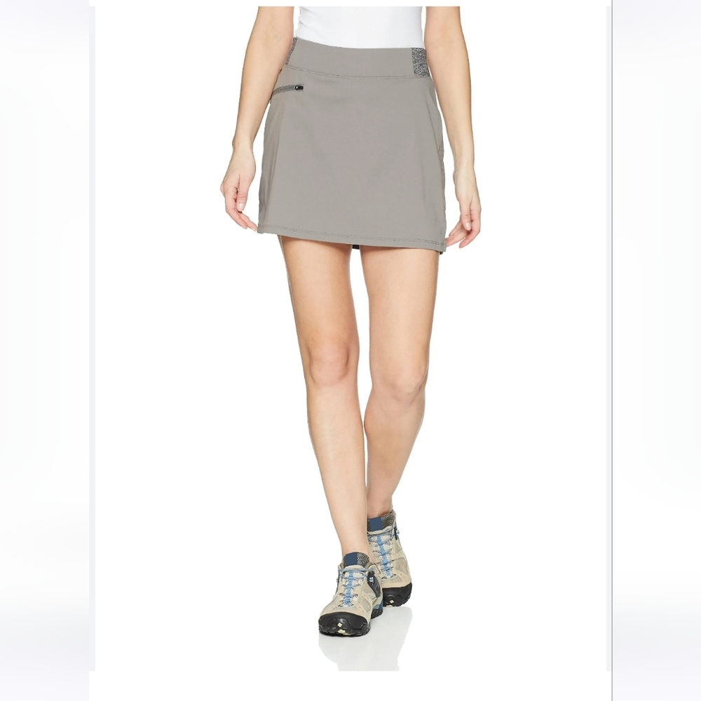 Outdoor Research Zendo Travel Skort size 4 / Small, gray